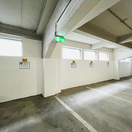 Apstay City Center Deluxe ǀ Free Parking ǀ Self Check-In Graz Eksteriør billede
