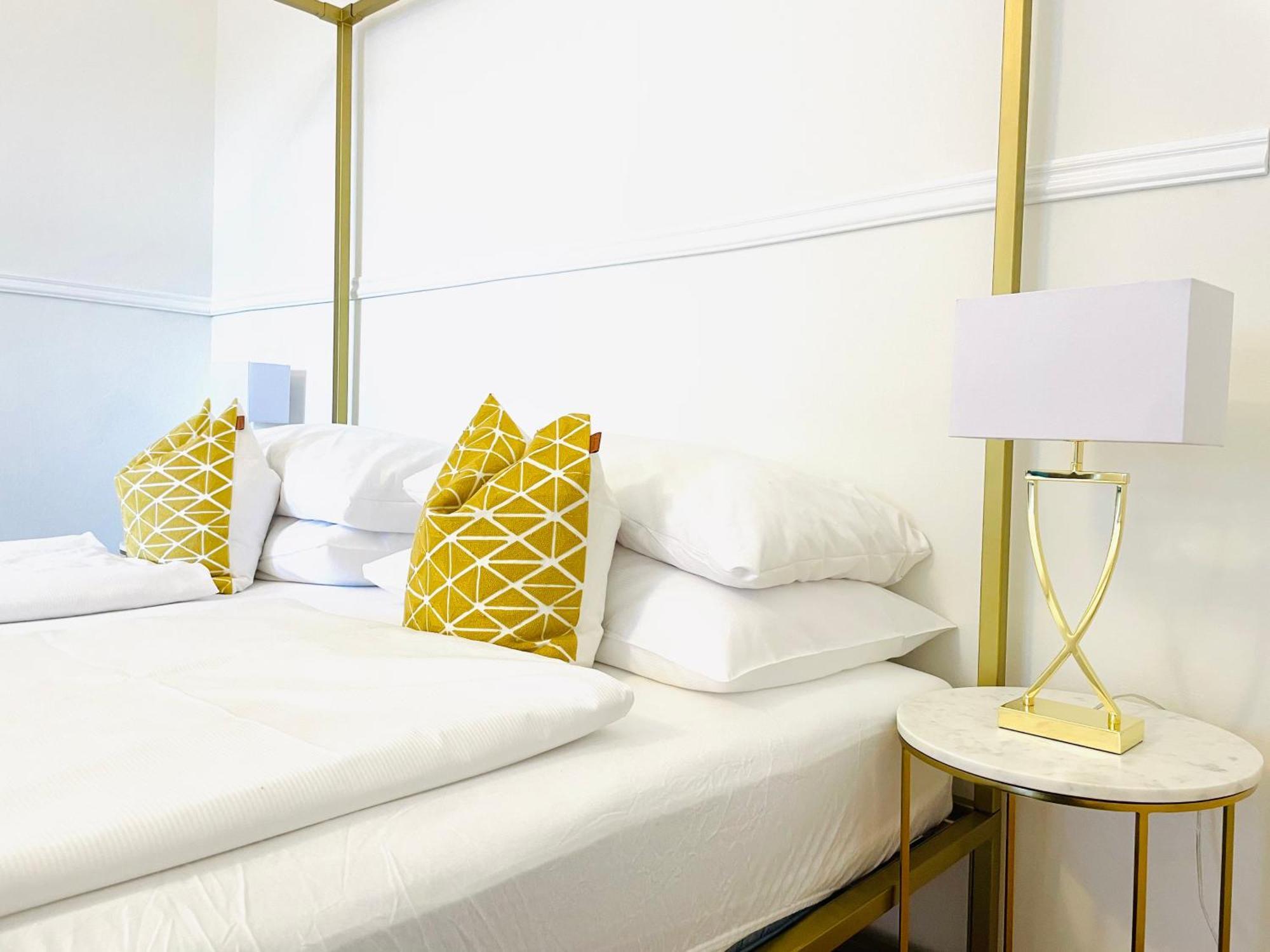 Apstay City Center Deluxe ǀ Free Parking ǀ Self Check-In Graz Eksteriør billede